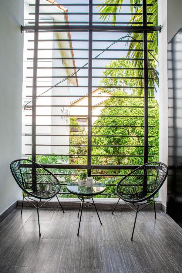 Lam Vien Homestay Hue Buitenkant foto